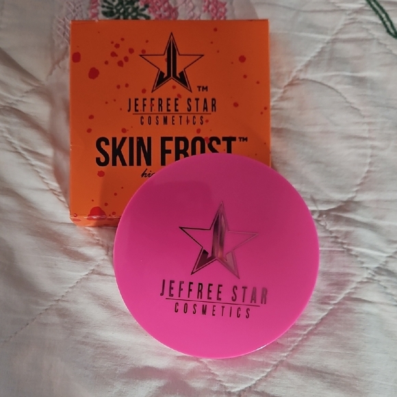Jeffree Star Skin Frost in Bold Ora - Picture 4 of 6